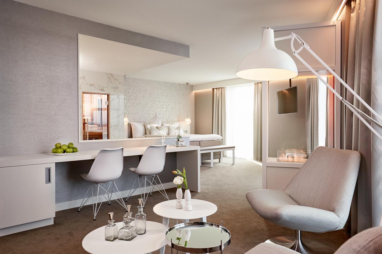 Van Der Valk Hotel Groningen-Hoogkerk Eelderwolde Экстерьер фото