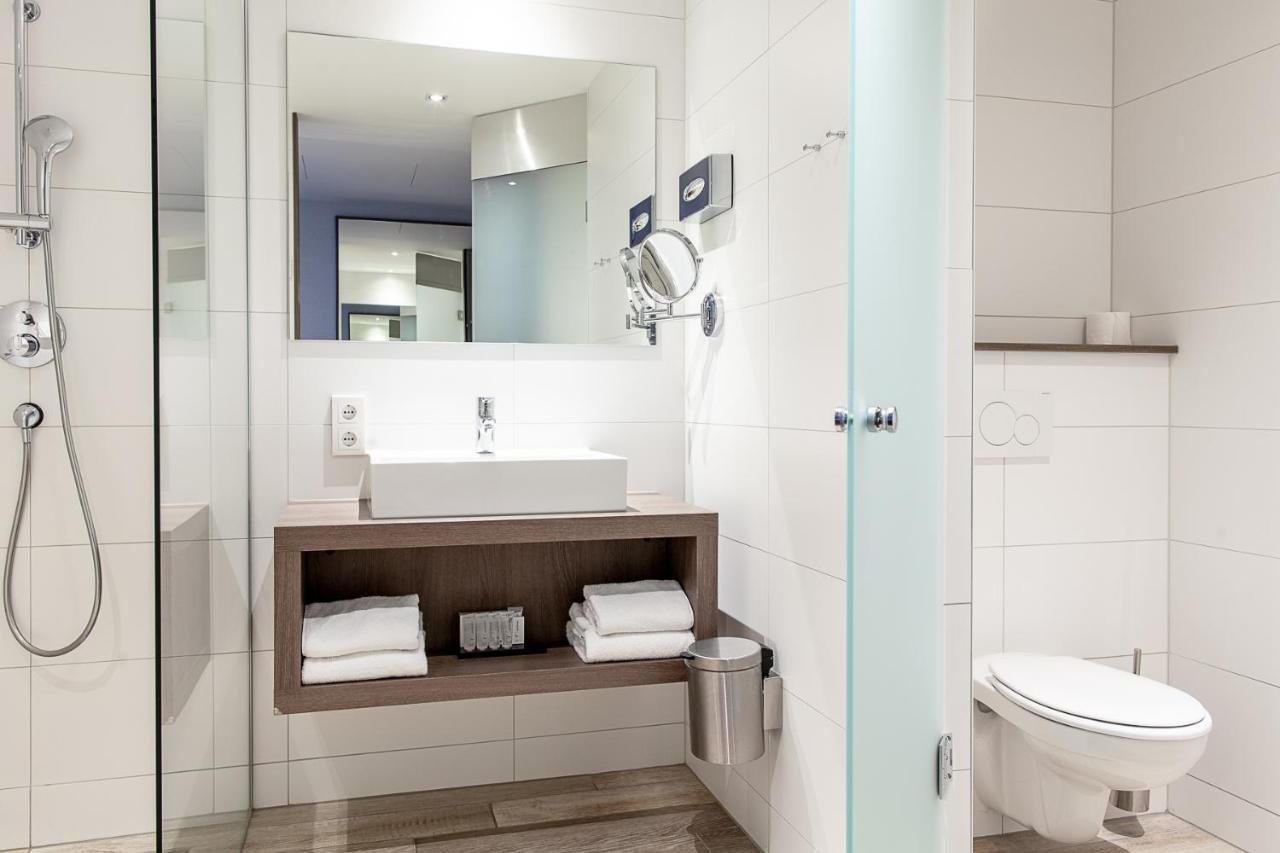 Van Der Valk Hotel Groningen-Hoogkerk Eelderwolde Экстерьер фото